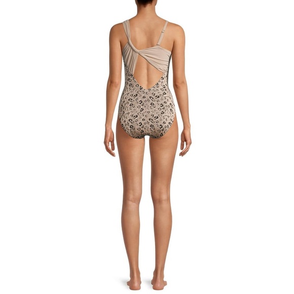 Time and Tru Women's Leopard Jacquard One-Piece Swimsuit - Picture 3 of 16